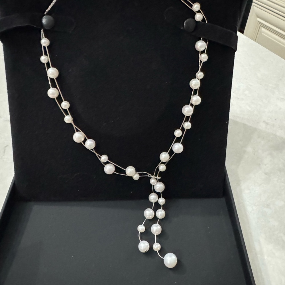 Kay Jewelers - Pearl and White Sapphire Necklace - Picture 3 of 3